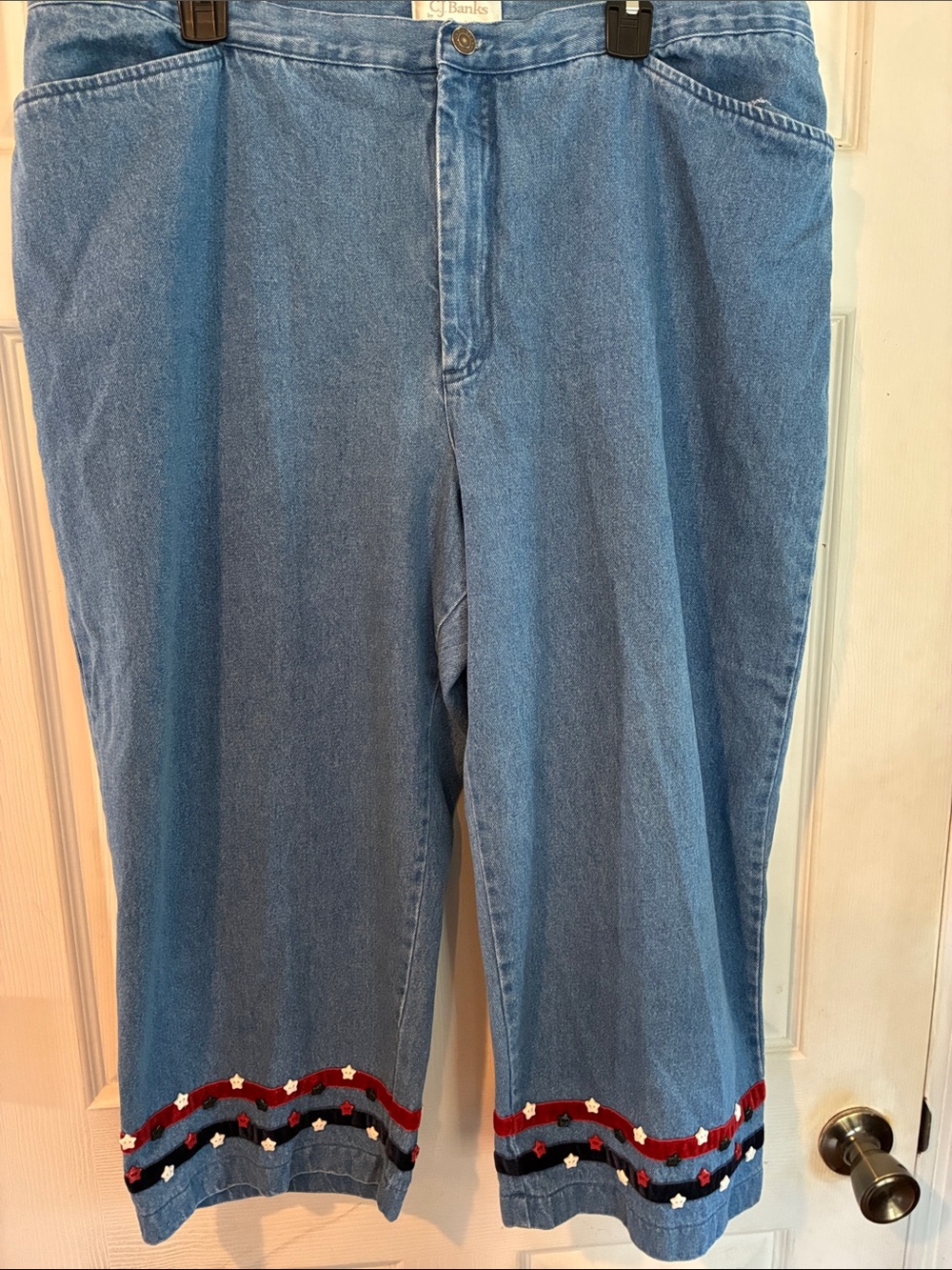 CJ Banks Size 20W Decorative Hem Jeans